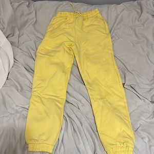 Zara yellow sweatpant